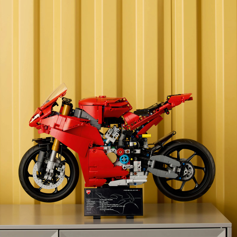 42202Lifestyle3-Lego-EOL-Sammler-AFOL-Steinebank-Rarität-.jpg
